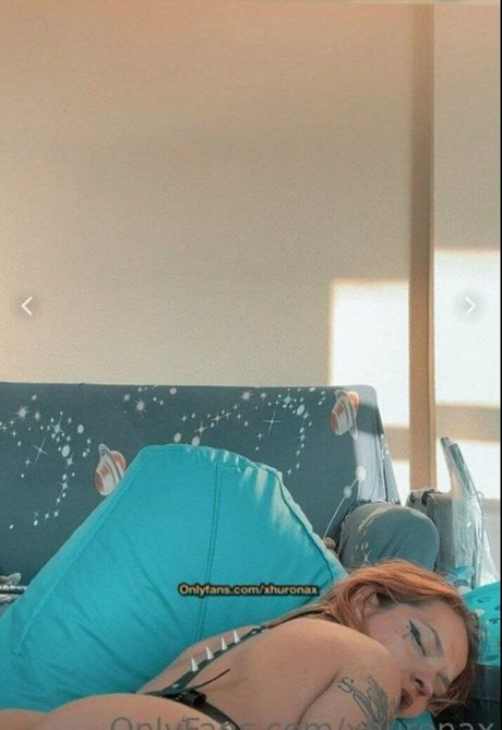 xhuronax model best img