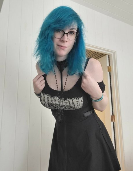 Kyliebitkin pornographic model gallery