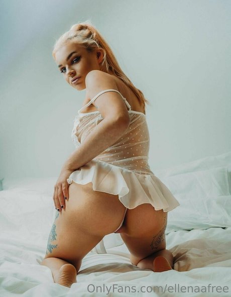 ellenaafree naked model pictures