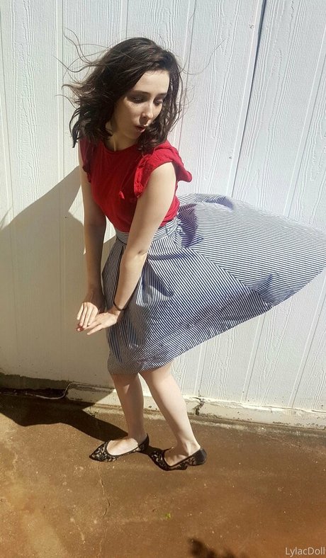 LylacDoll star perfect photo