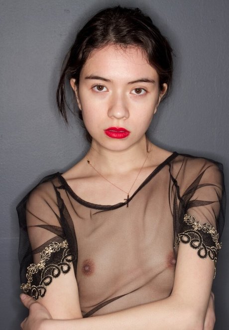 Mia Kerin star perfect photo