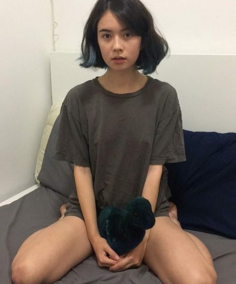 Mia Kerin pornstar sexy image