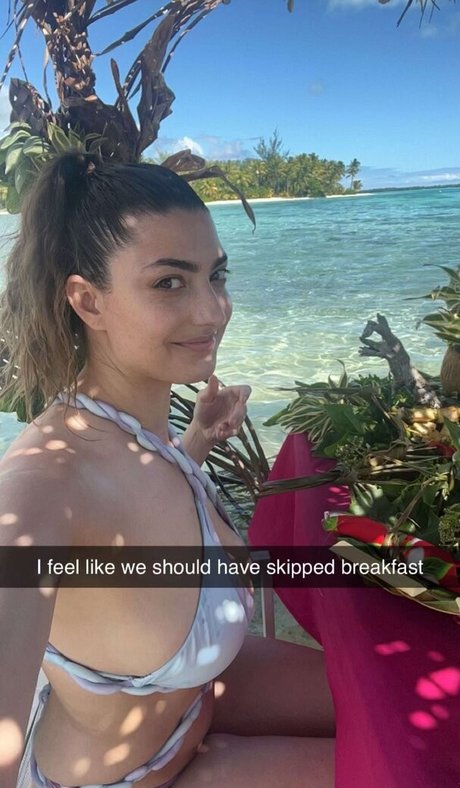 Rachel Levin perfect star photos