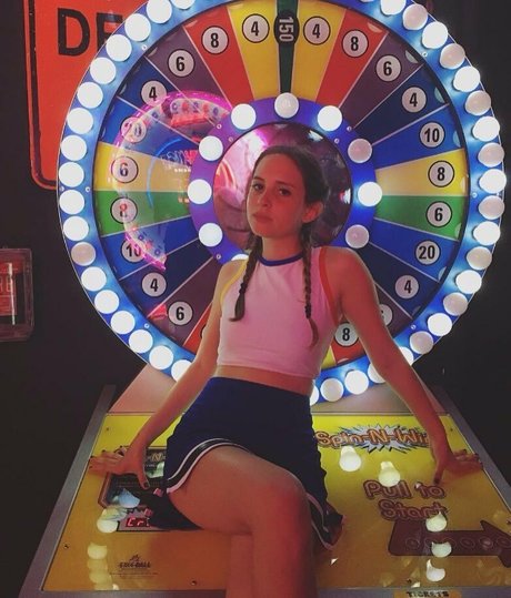 Mica Tenenbaum xxx star photos