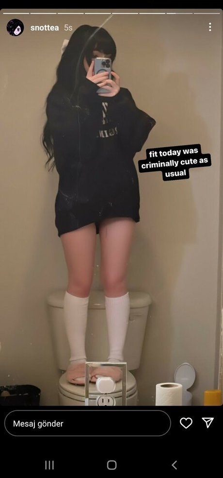 Snottea high quality actress pictures