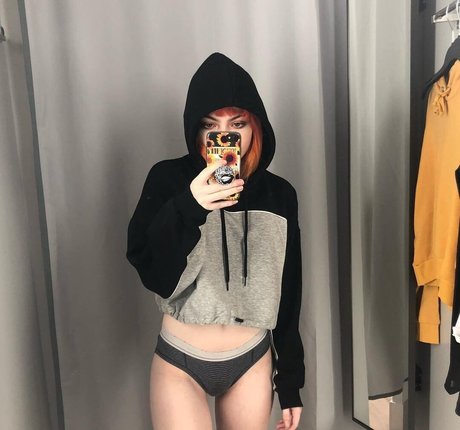 Snottea star top image