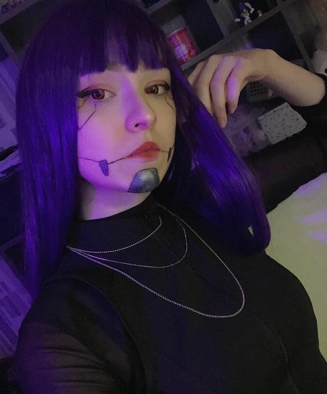 Kezumie pornographic model photos