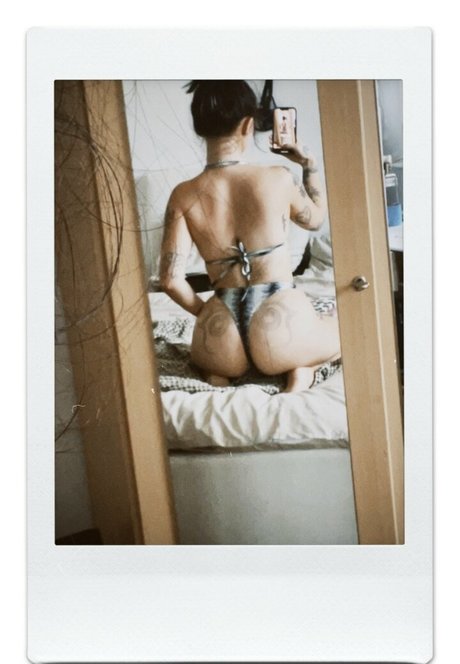 Izzy Siim nudes star photos