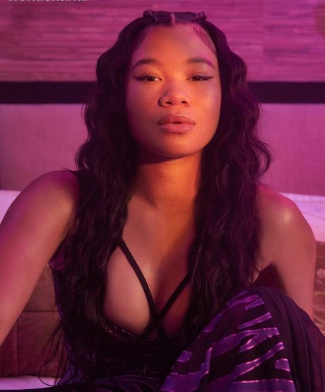 Storm Reid nudes pornstar photos