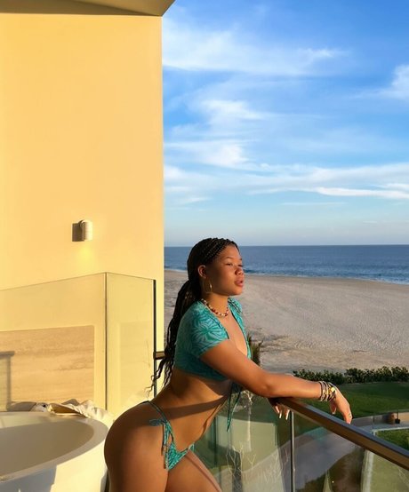 Storm Reid art star image