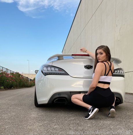 Amber NicoleXO star free pics