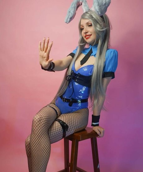 KamiCakes1 art model image