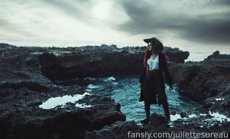 Juliettesureau exclusive star image