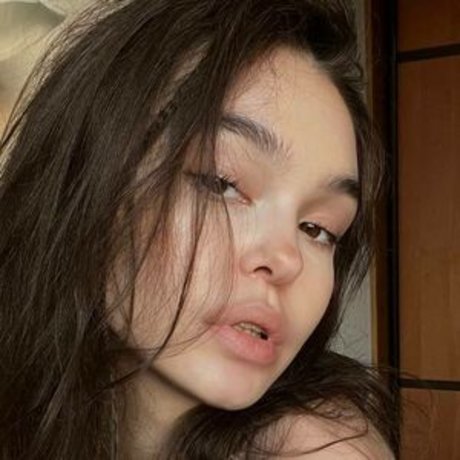 Ksenia Karpova model adult pics