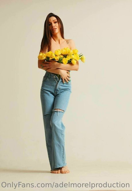 adelmorel erotic actress pics