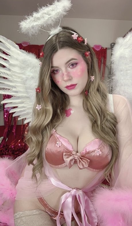 curvy solo onlyfans beautiful xxx pics