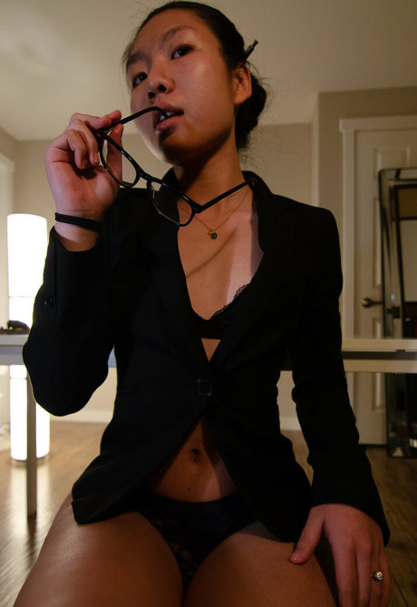 not20 star naked img