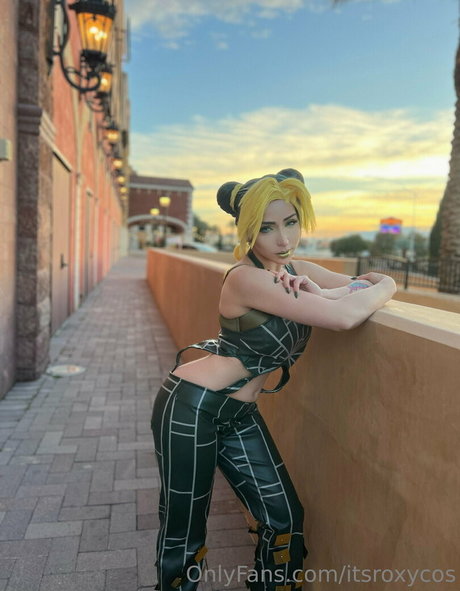 itsroxycos sex actress photo