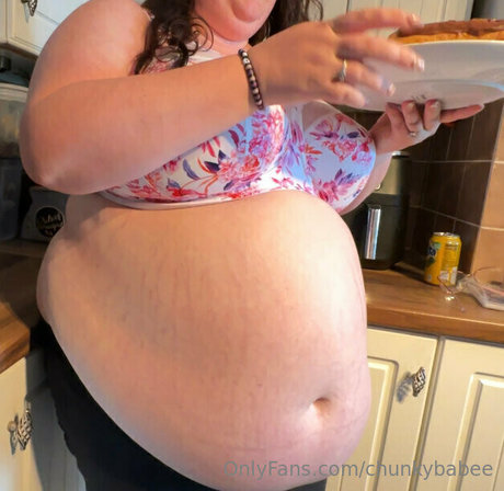 chunkybabee model hot pic