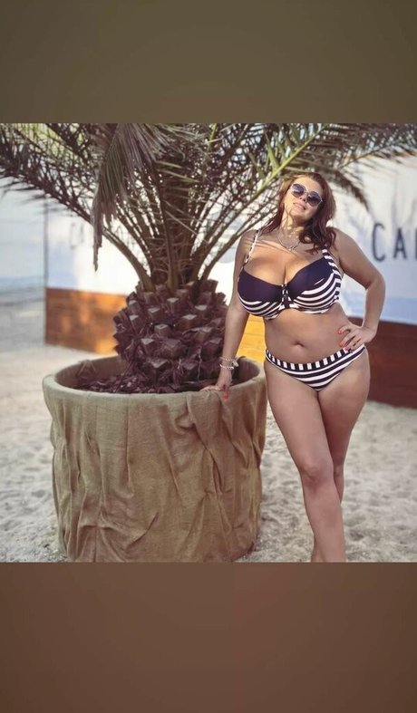 Xenia Wood erotic actress galleries