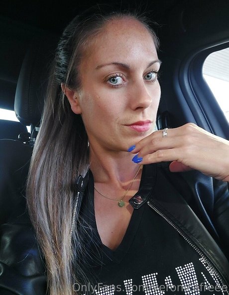 veronicafreee erotic star photo