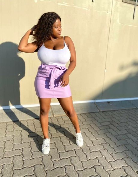 Miss Sompicy model nudes gallery