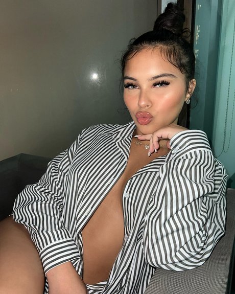 Aliana Mawla hd pornstar pictures