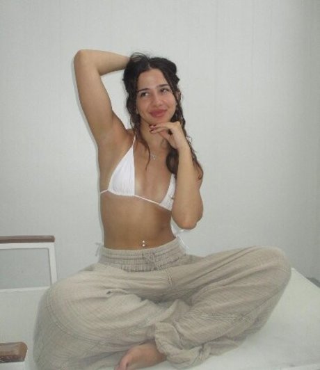 Trppyk high quality actress pics