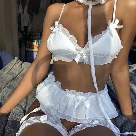 kourtneyrose7free free star img