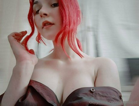 skarleeet nude actress archive