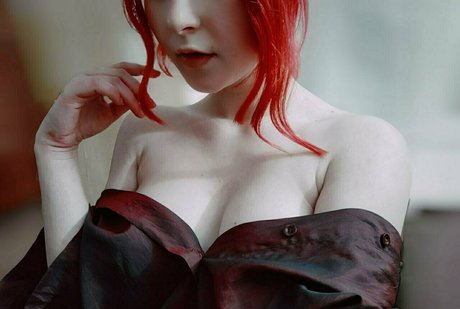 skarleeet nude star images