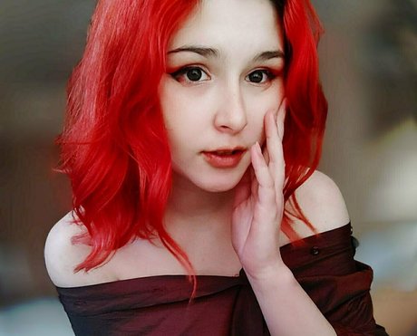 skarleeet nice actress picture