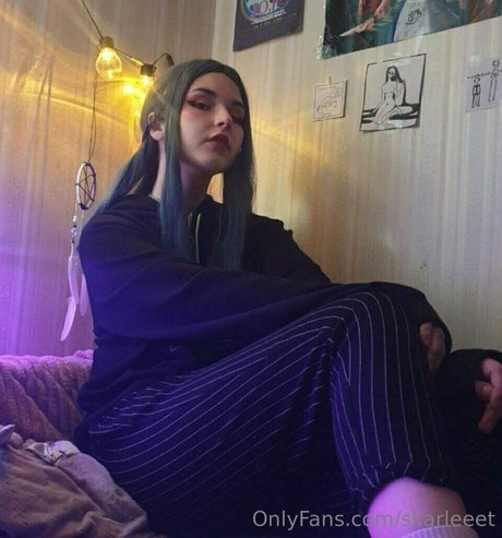 skarleeet erotic actress gallery