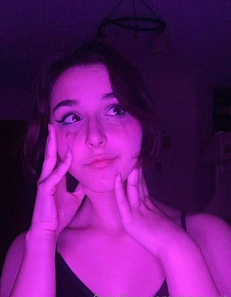 skarleeet hd star images