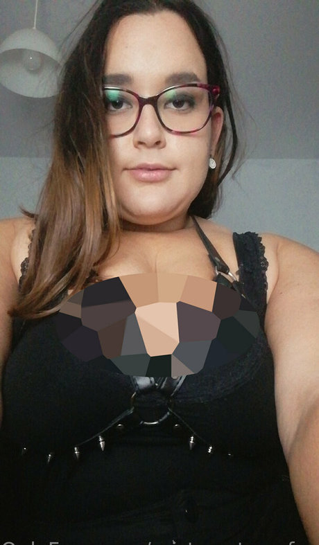 mistresstryss nude pornstar image