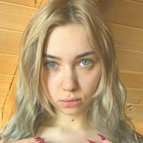 crystal one model porn pics