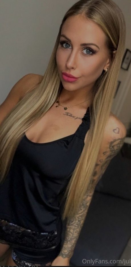 Julia Madaj perfect pornstar archive