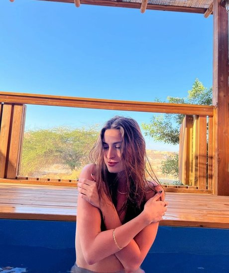 Gal Gvaram nude actress img