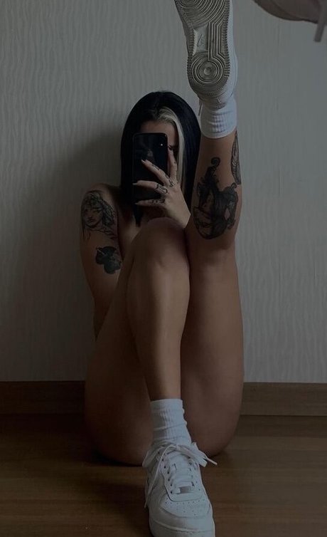 Pelinay Igit pornographic star img