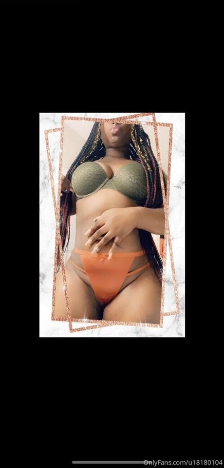 phatbootysos sexy model image