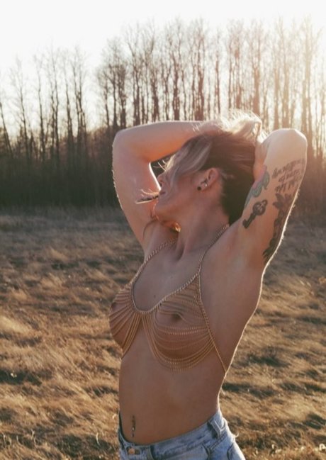 Kylie J Beech pornstar perfect pics