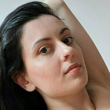 fredisss90 naked actress pictures