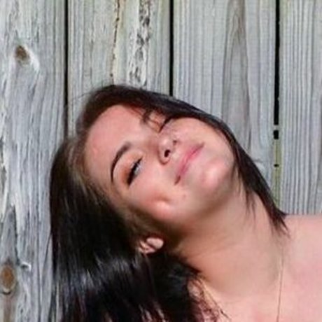 Mackenzie J high quality model photo