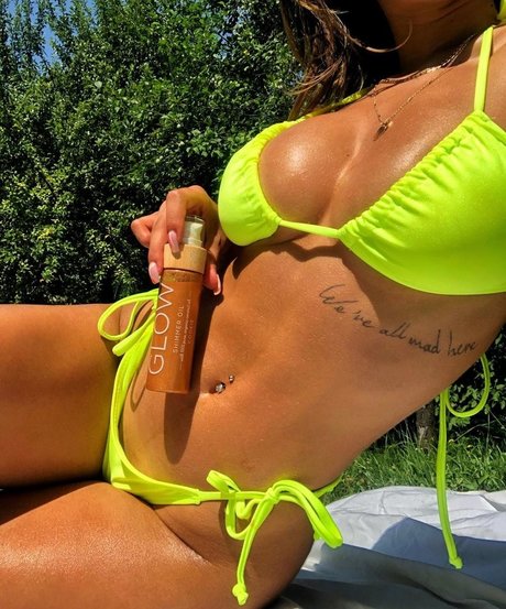 Tatyana Sahara pornstar sex img