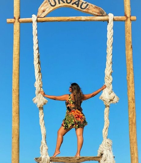 Thais Nakaguma star nudes pic