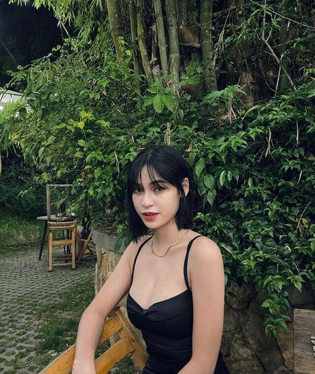 Criselda Alvarez adult star image