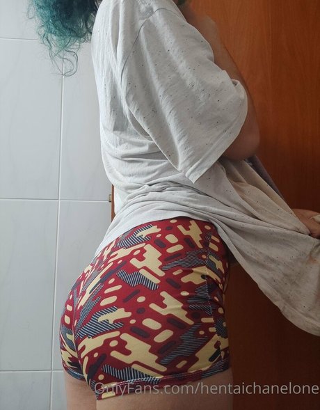 lips onlyfans beautiful archive