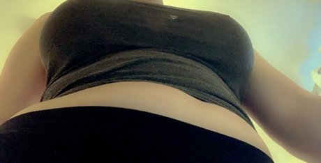 only hiccy top actress pic