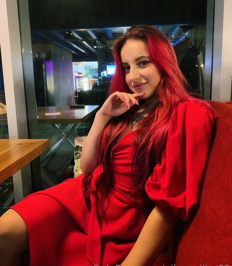 amina amore69 pornographic star img