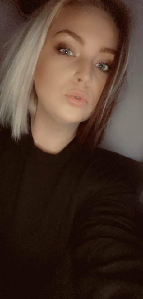 skyemoore pretty star galleries